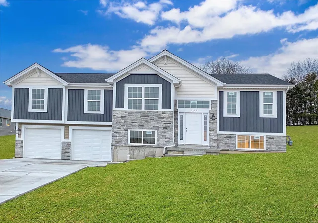 1st image of 38 Koch Cattle Dr #38 SB, Washington, MO 63090 | MLS# 24042463