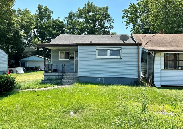 Photo 2 of Sale Pending at 7224 Page Ave, Saint Louis, MO 63133 | MLS# 24042505 | Listing updated on 2024-09-23