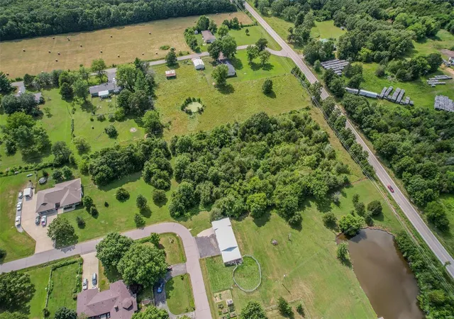 4th image of 0 Post Oak Ln, Lebanon, MO 65536 | MLS# 24042961