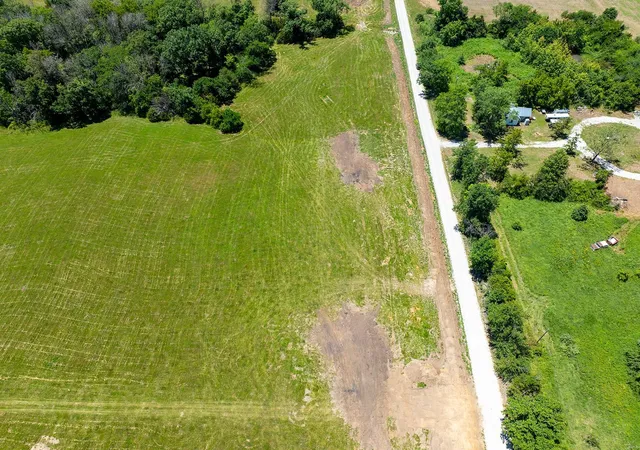 Photo 2 of Land for sale at 0 Monroe Trl   Tract 1, Perry, MO 63462 | MLS# 24043616 | Listing updated on 2024-07-11