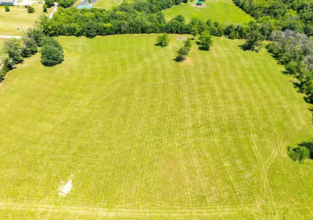 Photo 2 of Land for sale at 0 Monroe Trl   Tract 6, Perry, MO 63462 | MLS# 24043708 | Listing updated on 2024-07-11