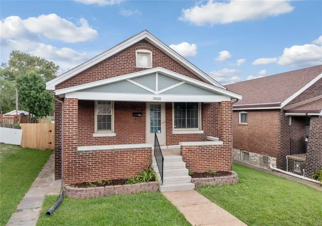 Photo 2 of Sale Pending at 3820 Bingham Ave, Saint Louis, MO 63116 | MLS# 24044697 | Listing updated on 2024-10-05