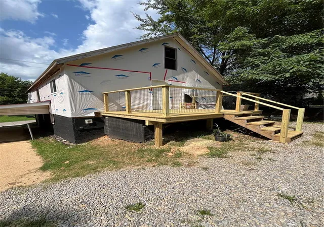5th image of 1214 W Harper St, Poplar Bluff, MO 63901 | MLS# 24044997