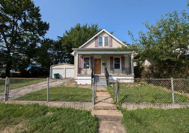 Photo 1 of Single family home for sale at 2618 Gaty Ave, East Saint Louis, IL 62205 | MLS# 24045653 | Listing updated on 2024-11-20