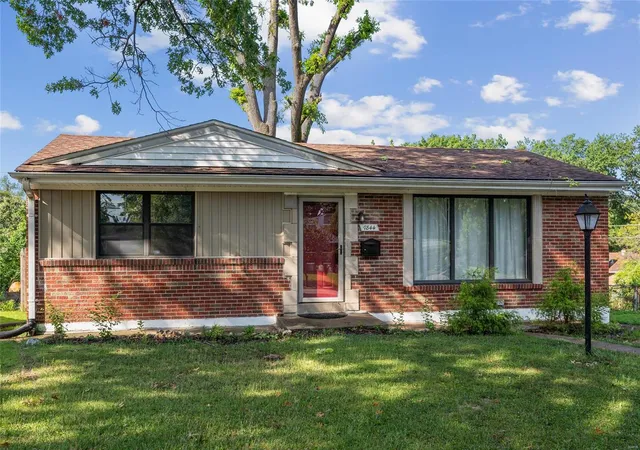 1st image of 7844 Birchmont Dr, Saint Louis, MO 63130 | MLS# 24045924