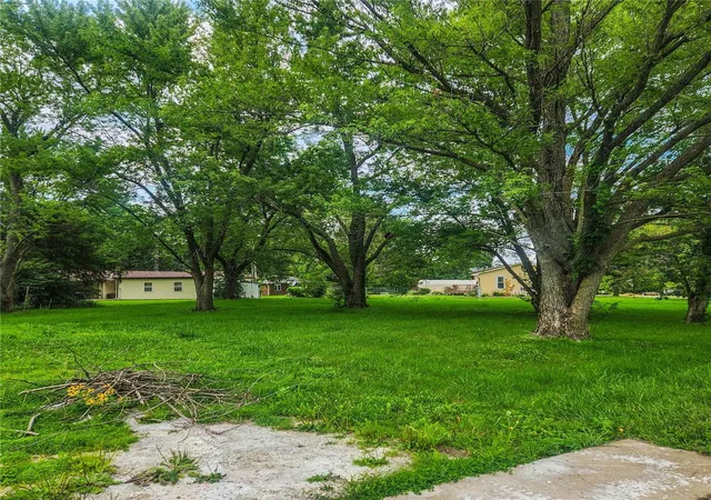 Photo 3 of Land for sale at 513 Ne Third, Wellsville, MO 63384 | MLS# 24046141 | Listing updated on 2024-09-03