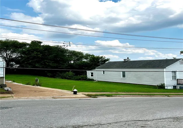 Land for sale at 1328 Pierce Ave, Saint Louis, MO 63110 | MLS# 24046240