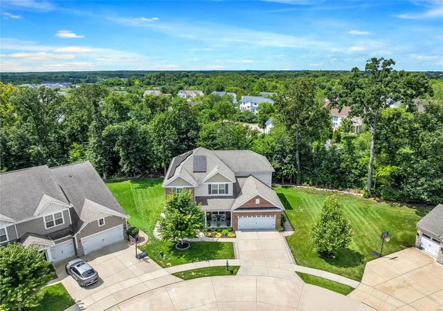 Photo 1 of Single family home for sale at 237 Chestnut Crk Xing, O Fallon, MO 63368 | MLS# 24046311 | Listing updated on 2024-12-16