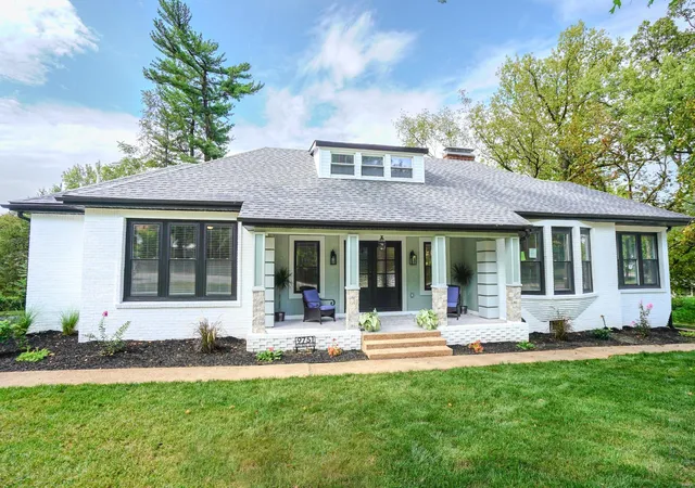 Photo 1 of Single family home for sale at 9751 Big Bnd Ave, Saint Louis, MO 63122 | MLS# 24046642 | Listing updated on 2025-02-27