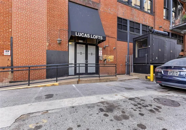 Photo 3 of Condo for sale at 1113 Washington Ave #706, Saint Louis, MO 63101 | MLS# 24046943 | Listing updated on 2025-03-04
