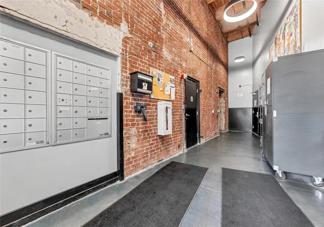 Photo 3 of Condo for sale at 1113 Washington Ave #706, Saint Louis, MO 63101 | MLS# 24046943 | Listing updated on 2025-03-04