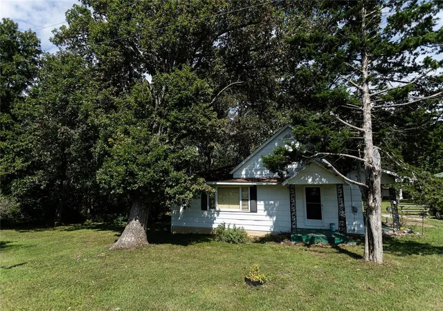 2nd image of 11501 West Hwy 32, Salem, MO 65560 | MLS# 24047330