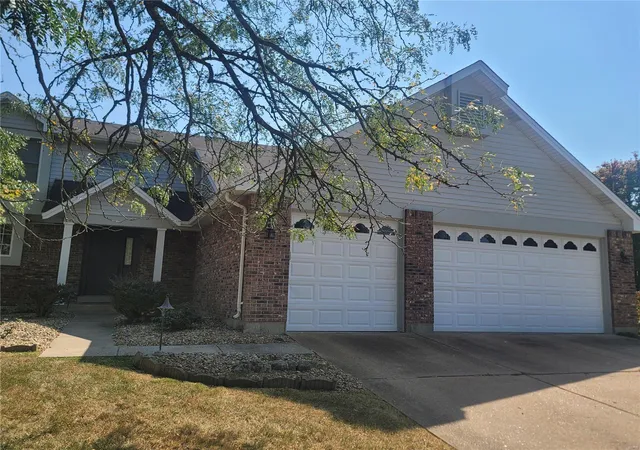 2nd image of 3814 Melstone Ct, Florissant, MO 63034 | MLS# 24047487