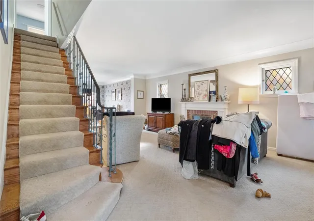 Photo 2 of Single family home for sale at 6524 Murdoch Ave, Saint Louis, MO 63109 | MLS# 24047528 | Listing updated on 2025-03-18