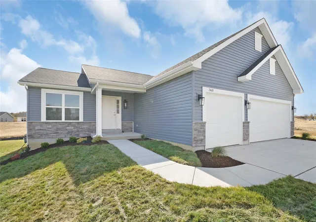 Photo 1 of Single family home for sale at 360 Cumberland Ct, Truesdale, MO 63380 | MLS# 24047746 | Listing updated on 2024-12-16