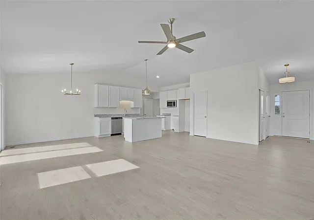 Photo 3 of Single family home for sale at 360 Cumberland Ct, Truesdale, MO 63380 | MLS# 24047746 | Listing updated on 2024-12-16