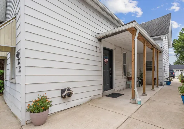 Photo 3 of Single family home for sale at 8410 Tennessee Ave, Saint Louis, MO 63125 | MLS# 24047896 | Listing updated on 2024-11-24
