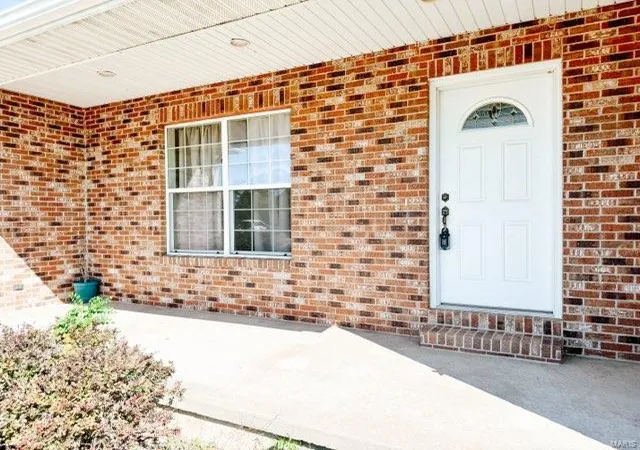 Photo 3 of Single family home for sale at 242 Pioneer Orchard Rd, Jackson, MO 63755 | MLS# 24048307 | Listing updated on 2025-01-02