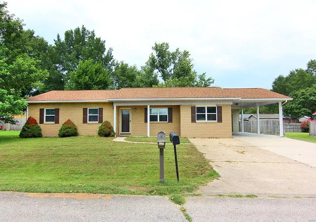 Photo 29 of Sale Pending at 817 W Tropf St, Advance, MO 63730 | MLS# 24048350 | Listing updated on 2024-09-18
