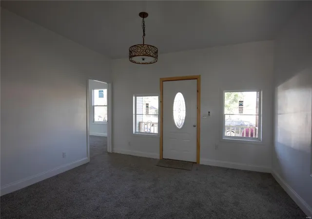 4th image of 102 S Grant St, Desloge, MO 63601 | MLS# 24049018