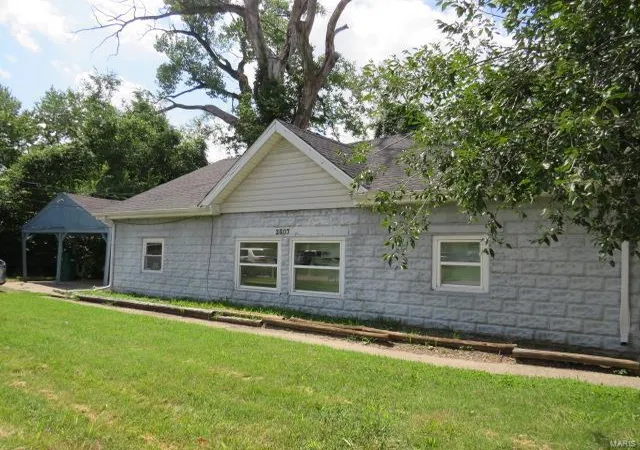 Photo 1 of Multi family home for sale at 3607 Falling Springs Rd, East Saint Louis, IL 62206 | MLS# 24049026 | Listing updated on 2025-03-03