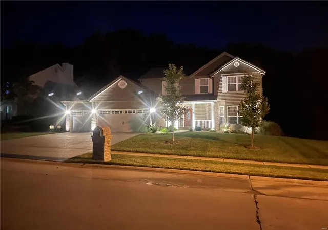 2nd image of 15 Bear Creek Dr, Wentzville, MO 63385 | MLS# 24049170