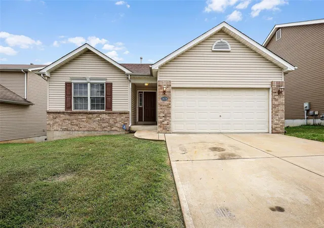 Photo 1 of Single family home for sale at 2474 Harbor Landings Cir, Saint Louis, MO 63136 | MLS# 24049210 | Listing updated on 2024-09-09