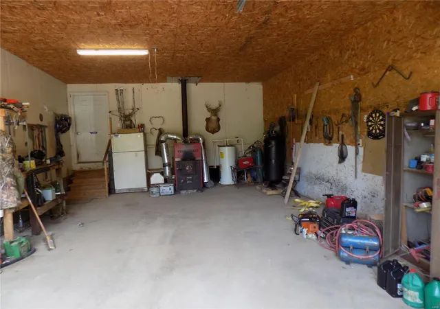 Photo 4 of Single family home for sale at 5955 County Rd #124, Arcadia, MO 63621 | MLS# 24049387 | Listing updated on 2024-11-08