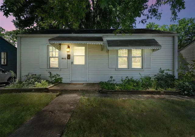 Photo 2 of Sale Pending at 9448 Ridge Ave, Saint Louis, MO 63114 | MLS# 24049398 | Listing updated on 2024-11-22