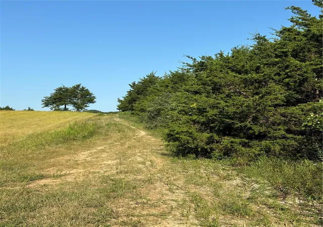 Photo 1 of Land for sale at 8 Woodwind Estates, Monroe, MO 63456 | MLS# 24049624 | Listing updated on 2024-08-07