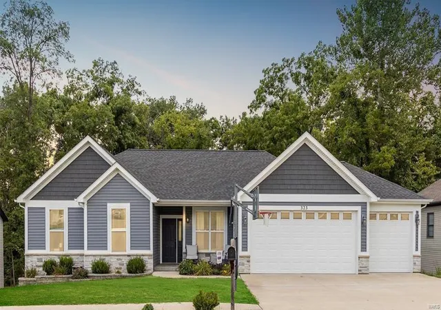 Photo 1 of Single family home for sale at 323 Heritage Valley Dr, New Haven, MO 63068 | MLS# 24049646 | Listing updated on 2024-11-19