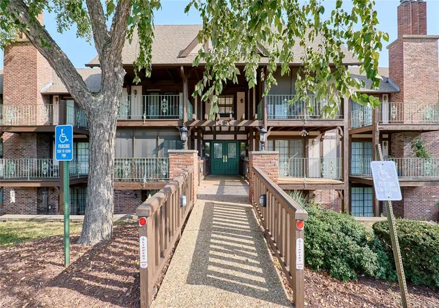 Photo 1 of Condo for sale at 1436 Heritage Lndg #311, Saint Charles, MO 63303 | MLS# 24050294 | Listing updated on 2025-03-06