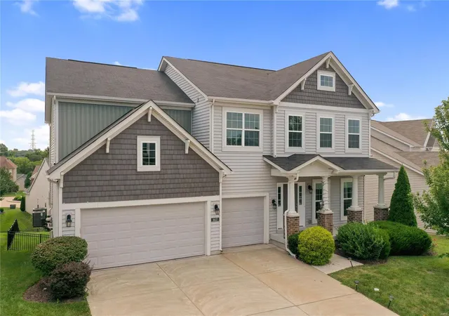 Photo 2 of Single family home for sale at 1617 Willowbrooke Manors Ct, Saint Louis, MO 63146 | MLS# 24050378 | Listing updated on 2024-11-27