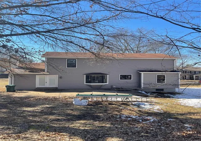 Photo 3 of Single family home for sale at 538 Winding Trl Ln, Saint Louis, MO 63131 | MLS# 24050740 | Listing updated on 2024-11-13