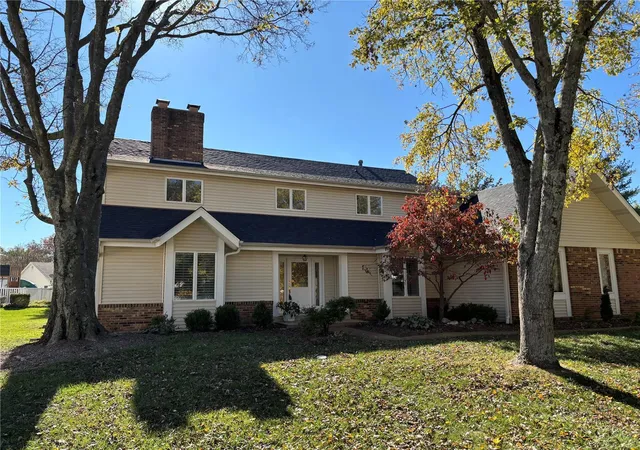 Photo 2 of Single family home for sale at 14644 Ml Spring Ct, Chesterfield, MO 63017 | MLS# 24050985 | Listing updated on 2024-12-10