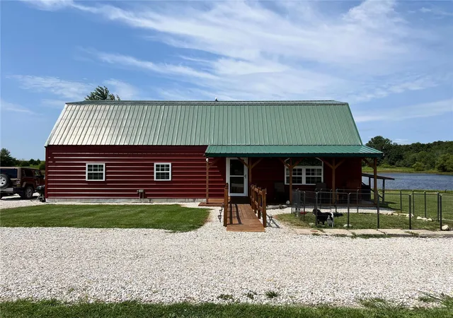 Photo 1 of Single family home for sale at 24496 Pike 439, Middletown, MO 63359 | MLS# 24051152 | Listing updated on 2024-11-26