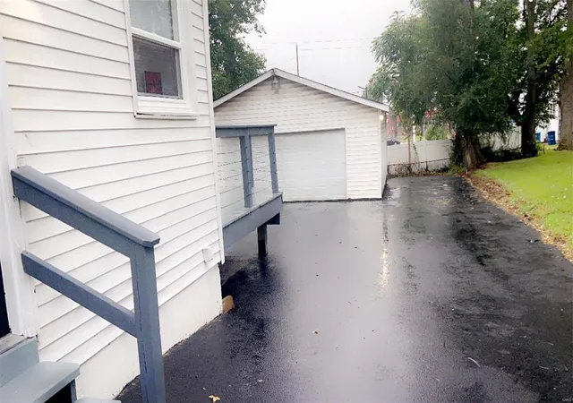 Photo 2 of Sale Pending at 6817 Larry Ln, Saint Louis, MO 63134 | MLS# 24051158 | Listing updated on 2024-12-14