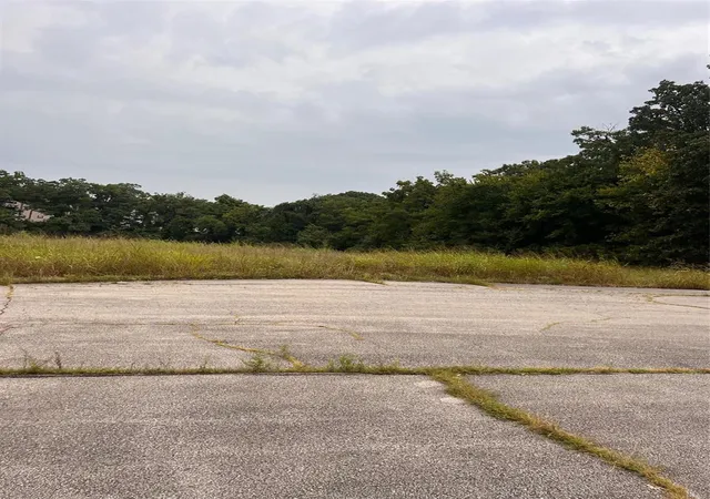 Photo 3 of Sale Pending at 1413 W Madison Ave #lot 12, Lebanon, MO 65536 | MLS# 24051376 | Listing updated on 2025-03-12