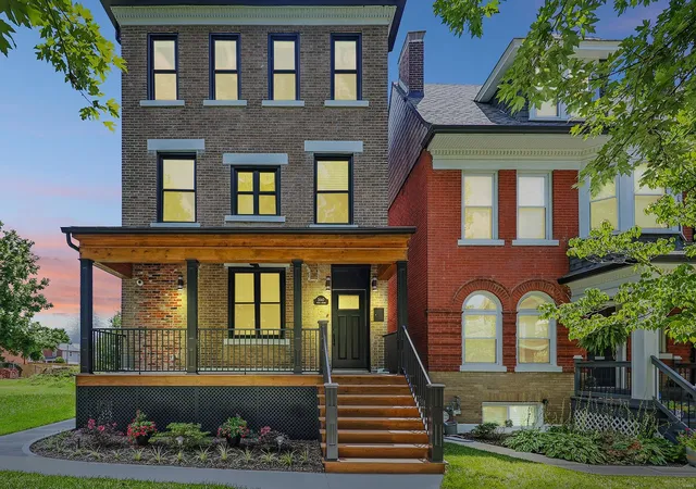 Photo 1 of Single family home for sale at 5640 Maple Ave, Saint Louis, MO 63112 | MLS# 24051384 | Listing updated on 2025-03-17