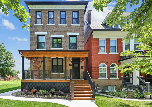 Photo 2 of Single family home for sale at 5640 Maple Ave, Saint Louis, MO 63112 | MLS# 24051384 | Listing updated on 2025-03-17