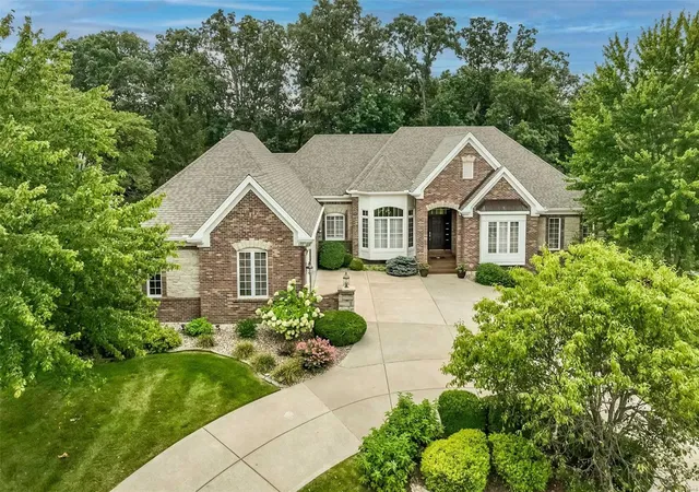 Photo 1 of Sale Pending at 533 Forest Crest, Lake Saint Louis, MO 63367 | MLS# 24051538 | Listing updated on 2024-08-27