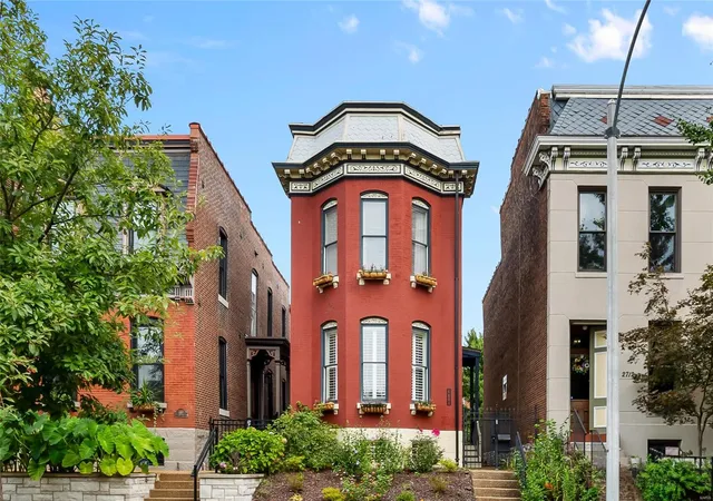 Photo 1 of Single family home for sale at 2710 S 13th Street, Saint Louis, MO 63118 | MLS# 24051547 | Listing updated on 2024-09-30
