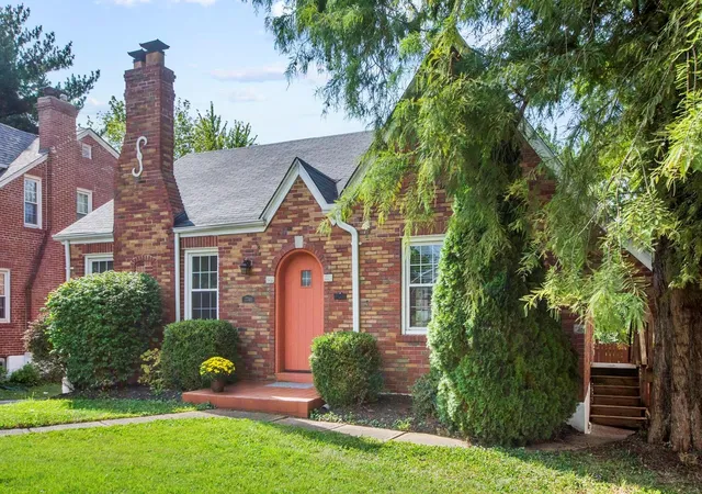 Photo 2 of Single family home for sale at 7740 Dale Ave, Saint Louis, MO 63117 | MLS# 24051617 | Listing updated on 2024-10-21