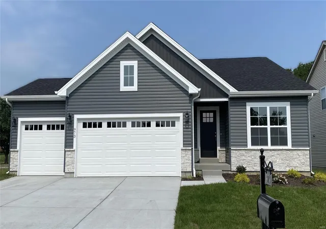 Photo 1 of Single family home for sale at 4947 Butler Hl Rd, Saint Louis, MO 63128 | MLS# 24051643 | Listing updated on 2025-03-19