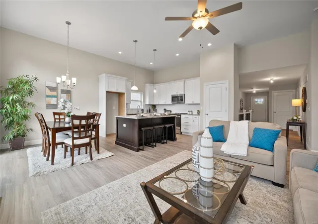 Photo 2 of Single family home for sale at 4947 Butler Hl Rd, Saint Louis, MO 63128 | MLS# 24051643 | Listing updated on 2025-03-19
