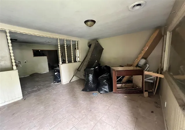 Photo 3 of Single family home for sale at 13 Marilyn Ln, East Saint Louis, IL 62206 | MLS# 24051726 | Listing updated on 2024-11-01