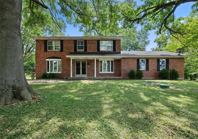 Photo 1 of Single family home for sale at 13344 W Watson, Saint Louis, MO 63127 | MLS# 24052246 | Listing updated on 2024-10-03
