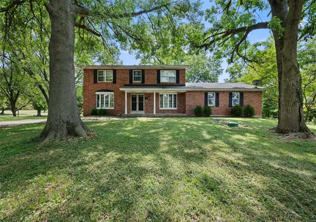 Photo 2 of Single family home for sale at 13344 W Watson, Saint Louis, MO 63127 | MLS# 24052246 | Listing updated on 2024-10-03
