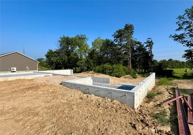 2nd image of 263 Peach Tree Ln, Sullivan, MO 63080 | MLS# 24052529