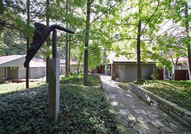 Photo 3 of Single family home for sale at 251 Wildwood Ln, Belleville, IL 62223 | MLS# 24052611 | Listing updated on 2024-09-10